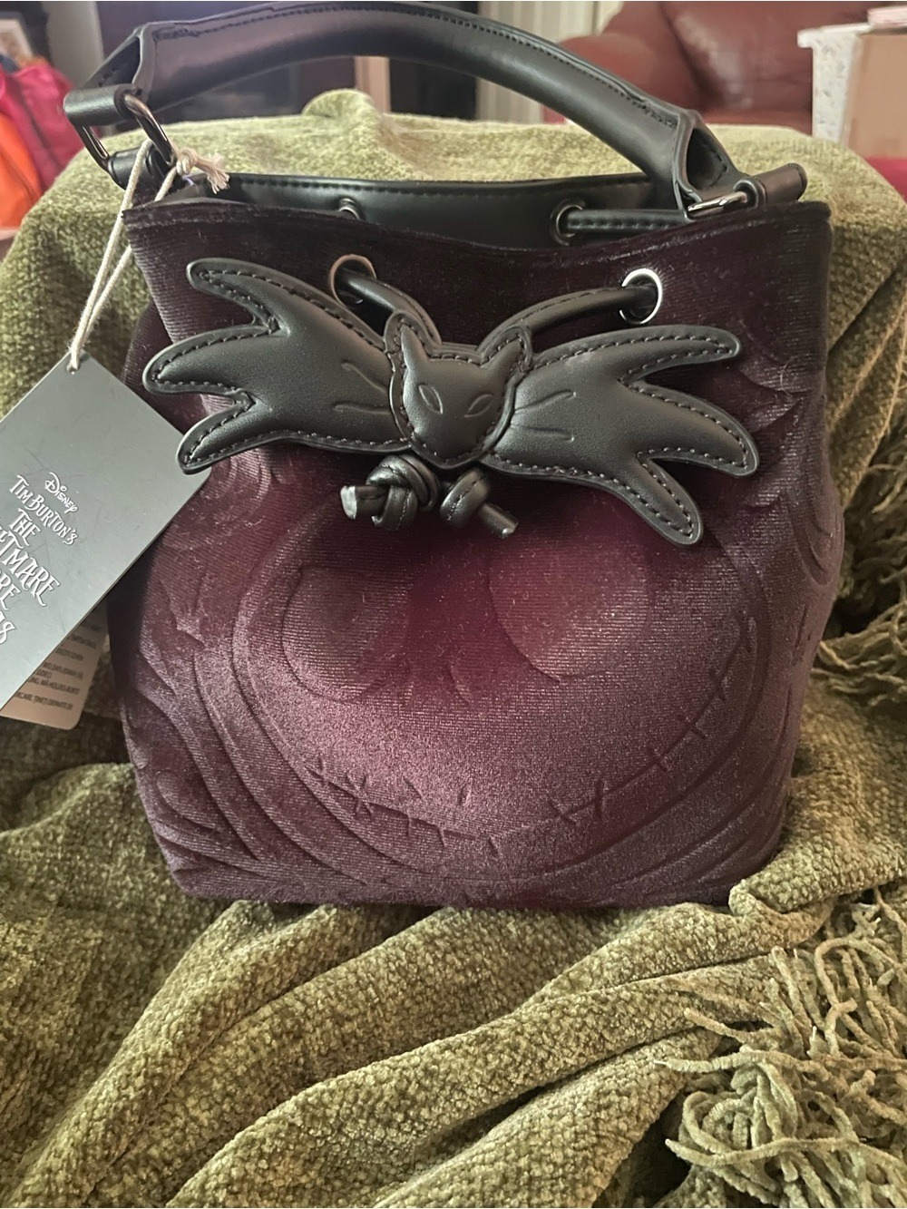 EXCLUSIVE Loungefly Disney NBC Jack Skellington Velvet Bucket Bag NWT - Picture 4 of 6